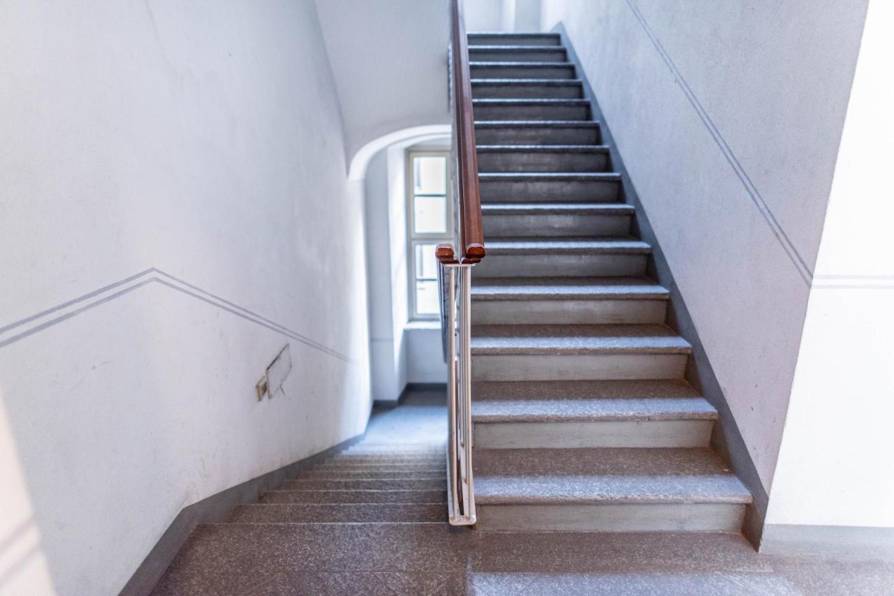 In Centro, 5 Posti Letto: Ca' Cybeles Apartment Turin Bagian luar foto